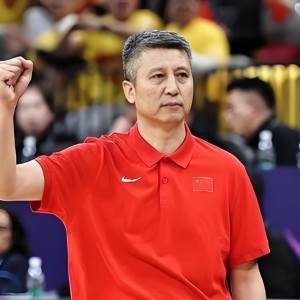 博鱼下载-24分钟，砍25分10板！2米14中锋打出顶级水平 球迷：快召进男篮