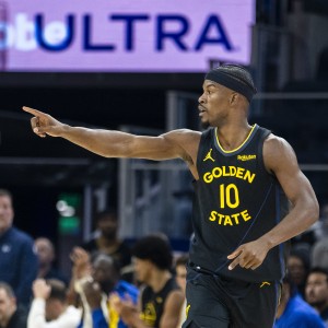 博鱼官网-张佳玮：勇士有库里巴特勒不跟尼克斯硬打 两人都乐意传切不拿球